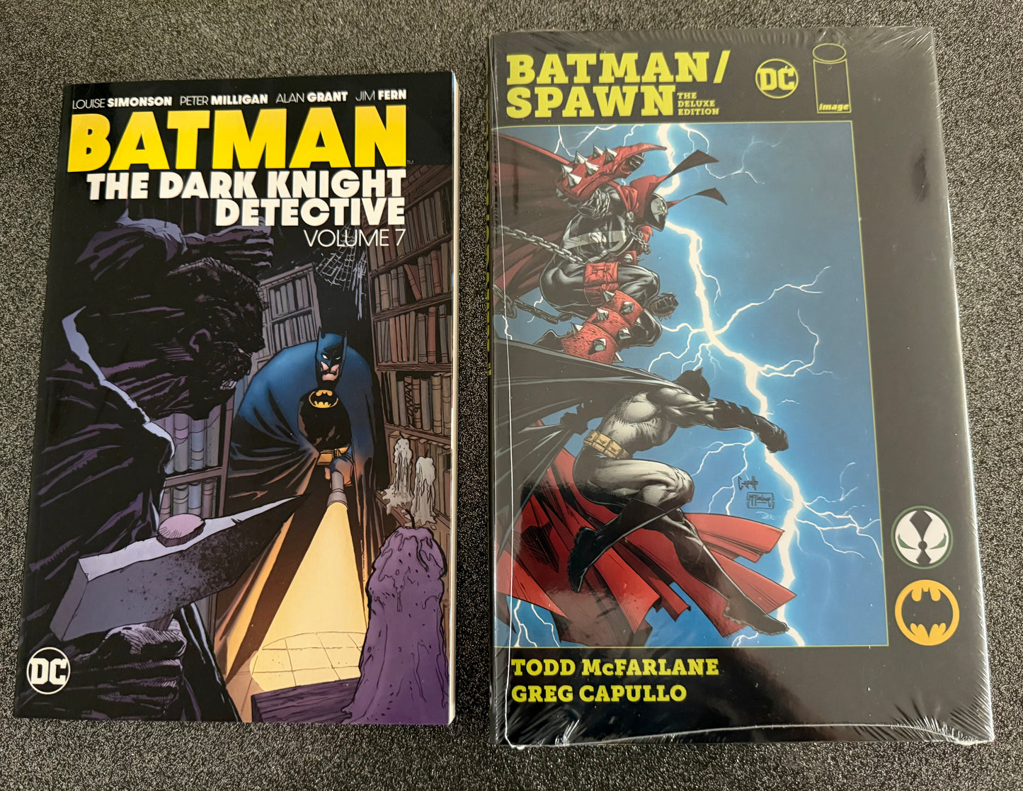 BATMAN GALORE!! 8 piece lot! 3 graphic novels, lunchbox, Batmobile, Batty + more