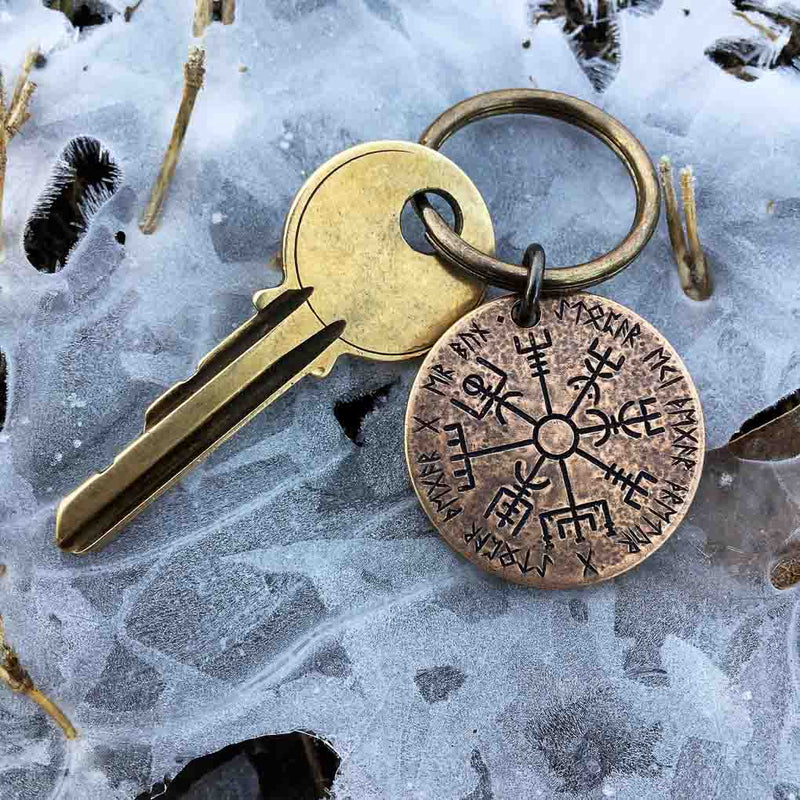 VEGVISIR NORSE COMPASS BRONZE KEYRING