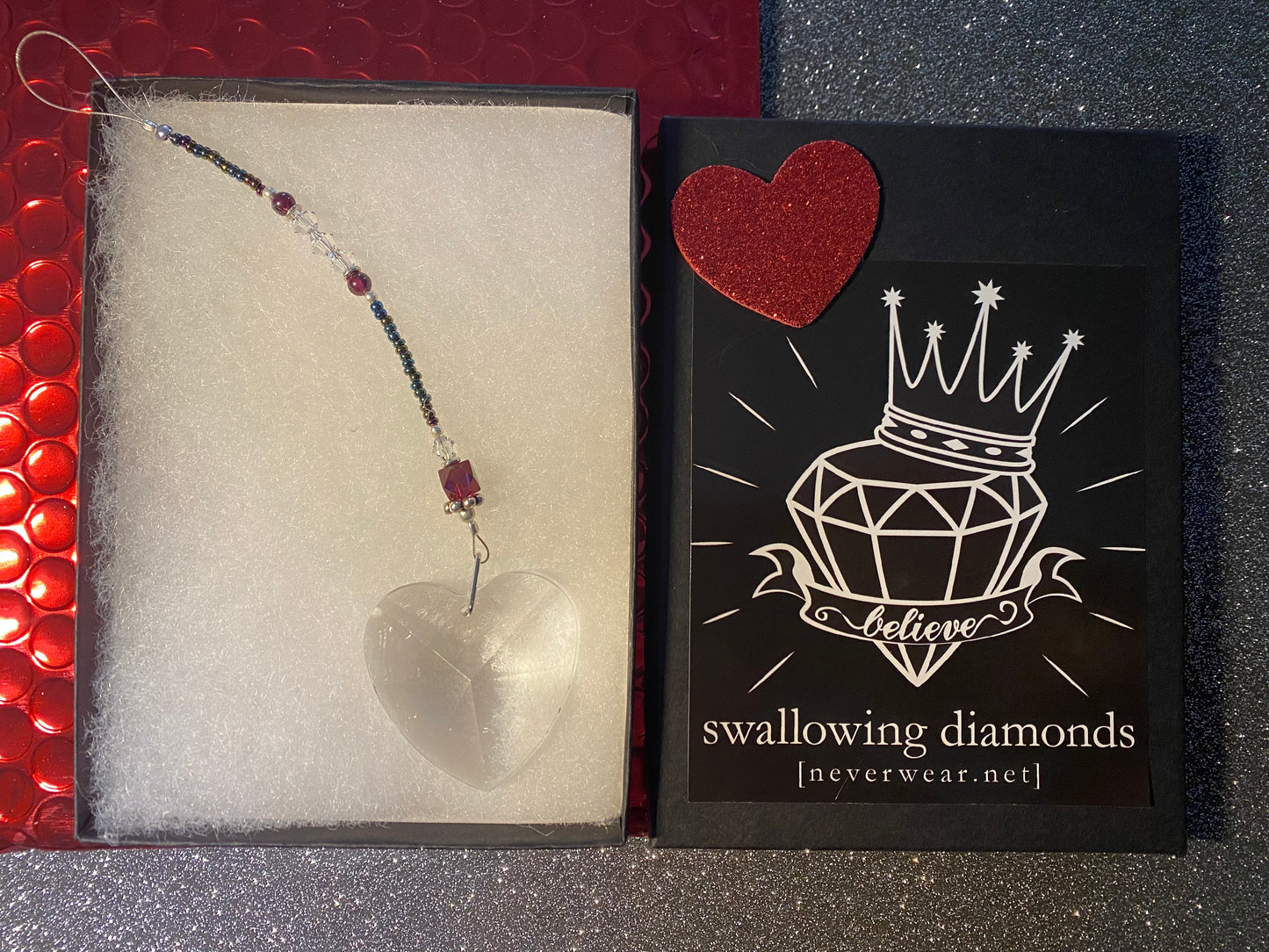 Heart-shaped Austrian crystal prism crystal w/garnet beads